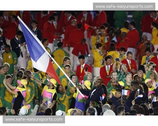 世界杯集锦：激情与记忆的瞬间